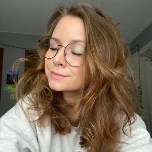 Meet your Posher, Paiton